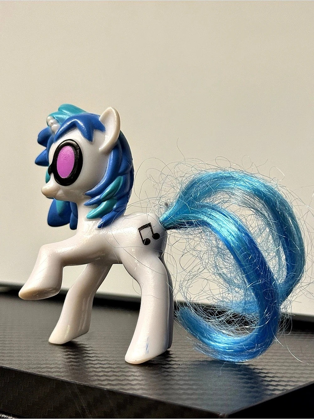 2014 McDonald’s My Little Pony DJ Pon-3 Vinyl Scratch G4 Figure